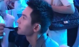 娱乐圈吃瓜和女博士吃瓜,娱乐圈与女博士的跨界吃瓜盛宴