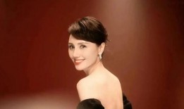 最新娱乐圈明星吃瓜视频,明星隐私曝光，精彩瞬间盘点